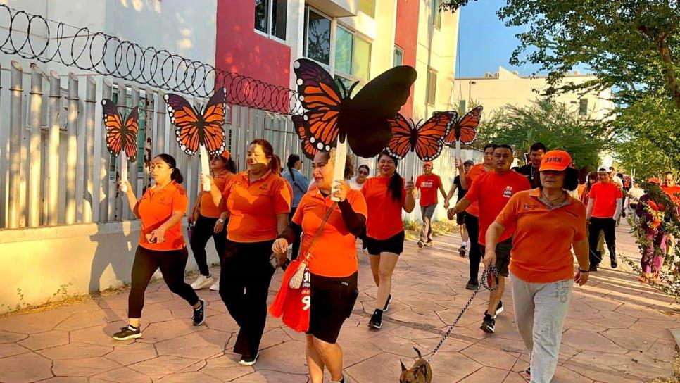 Rocha Moya y autoridades de Sinaloa realizan caminata contra la violencia hacia las Mujeres