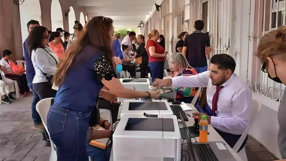 ¿Cuál es la fecha límite para pagar las multas y recargos con descuento en Mazatlán?