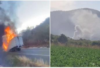 Dos unidades incendiadas tras supuesto enfrentamiento en el entronque de Elota hacia Cosalá