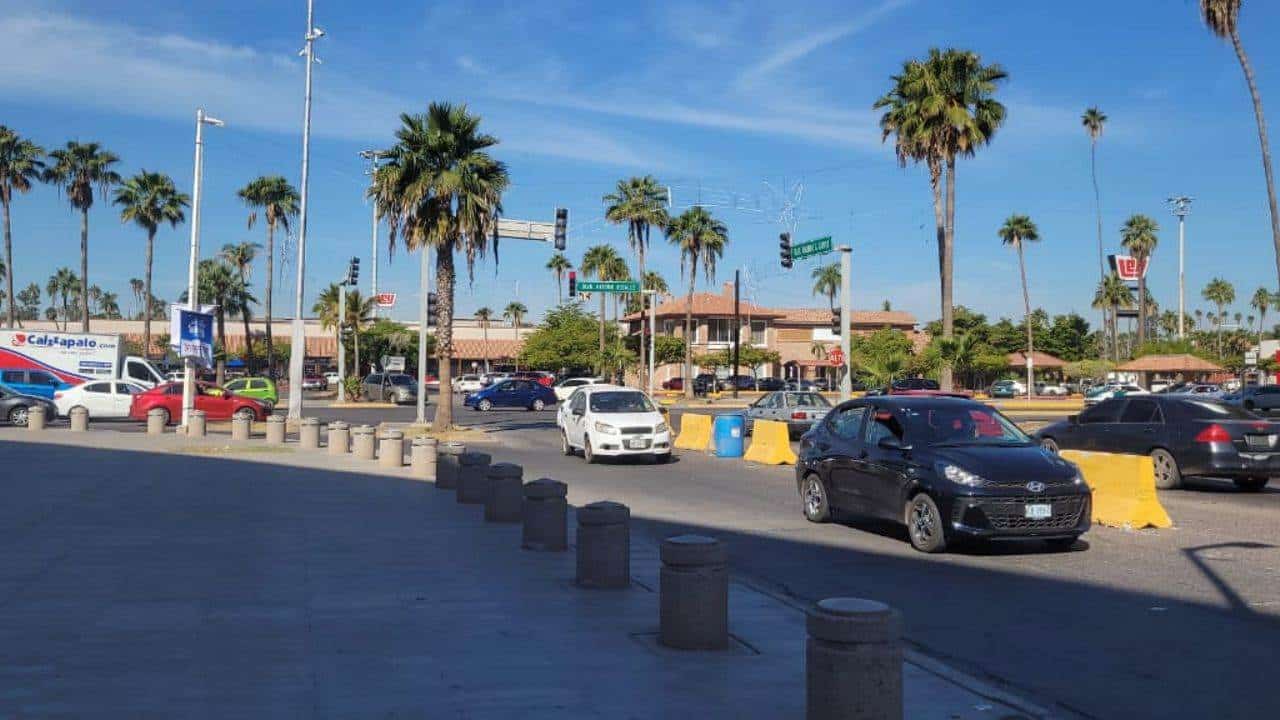 Amplían carriles en el bulevar Castro y aplican estrategias viales en Los Mochis