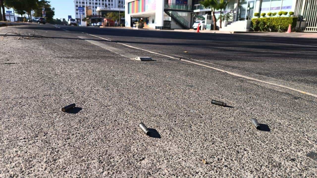 Los casquillos percutidos en el sector Tres Ríos.