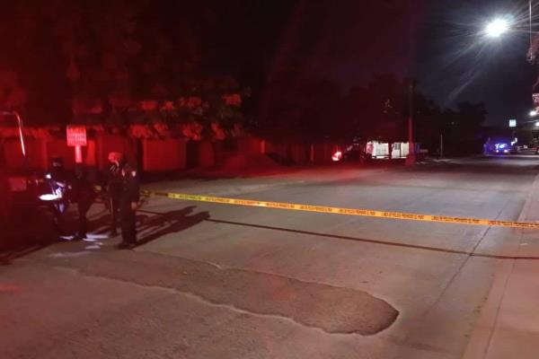Matan a balazos al conductor de un automóvil a un par de cuadras de la Policía Municipal en Culiacán