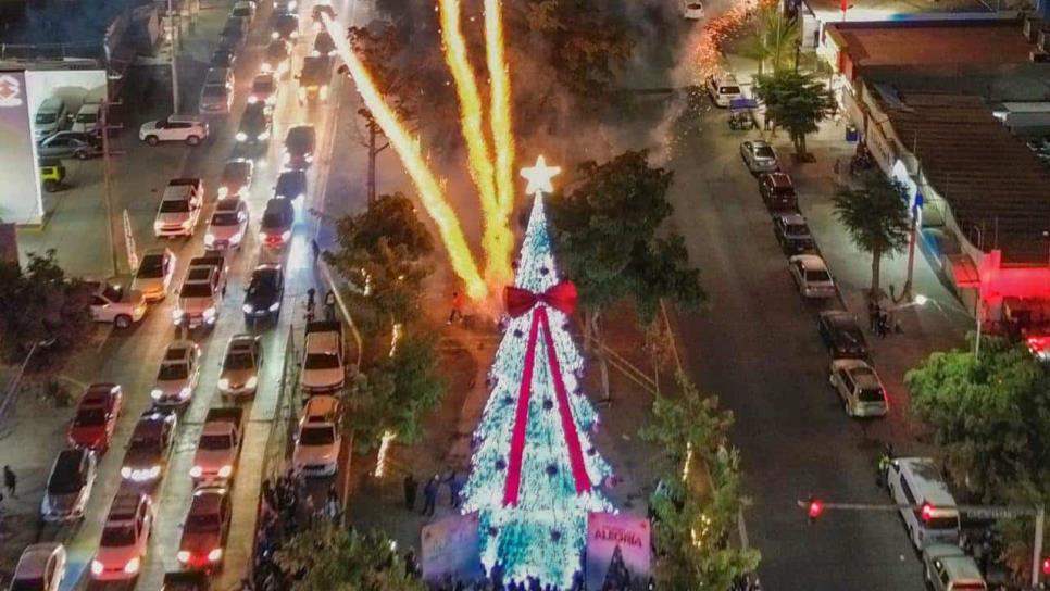 La Navidad ya se siente en Los Mochis; encienden árbol y más de 500 mil luces