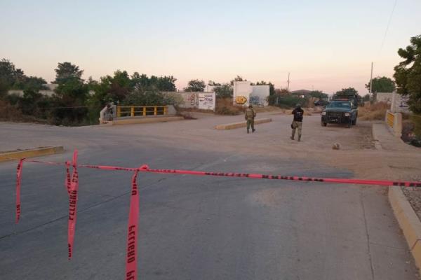 Elementos del Ejército aseguran un predio entre Punta Azul y la Plaza Explanada en Culiacán