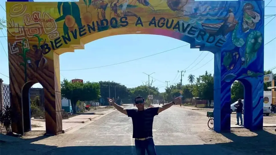 El Rosario: Sergio Ramírez inmortaliza la esencia de Agua Verde con El arco de la abundancia