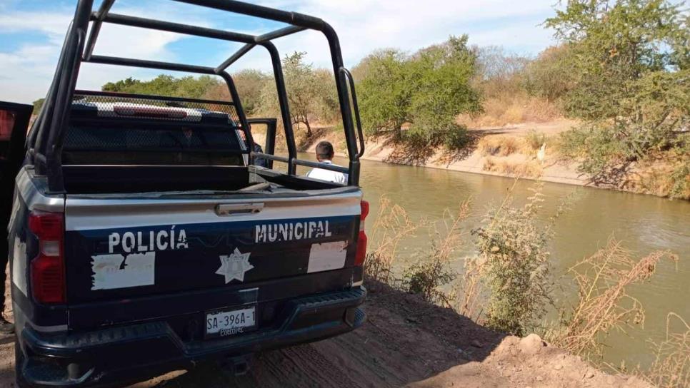 Encuentran un carro en el fondo del canal San Lorenzo, Culiacán