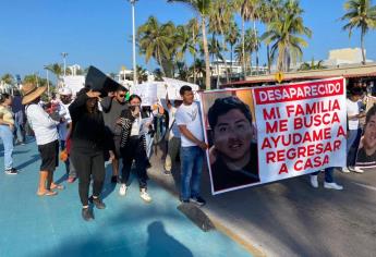 Mazatlán: familiares de Óscar Aguilar cierran calles por su desaparición
