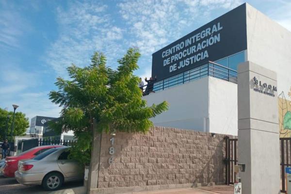 Entre los rescatados de Zapotillo se encuentra uno de los hermanos "levantados" en Vicefiscalía de Culiacán