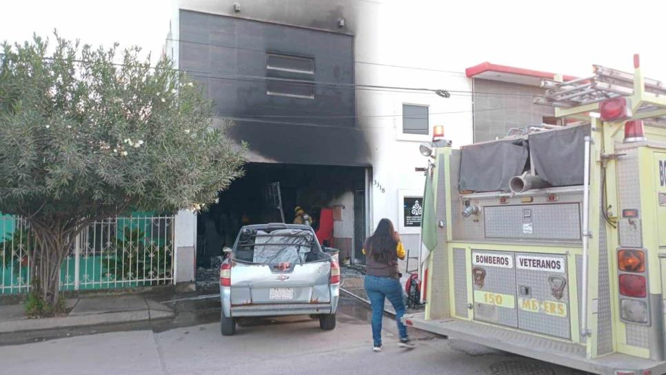 Incendian una bodega donde guardaban maquinitas en la colonia Emiliano Zapata