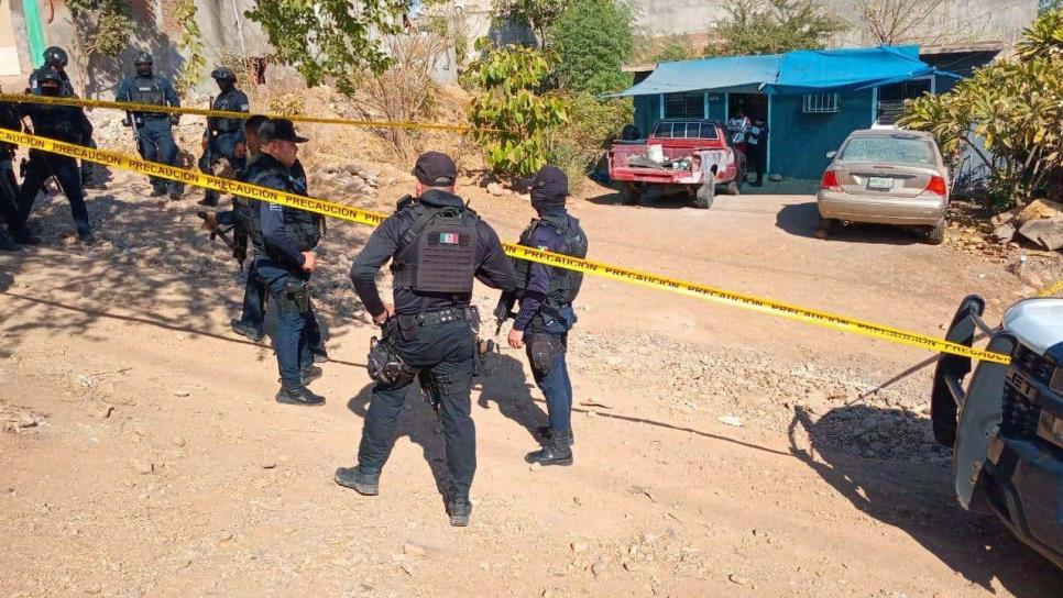 Aseguran radios y ponchallantas donde mataron a Gregorio en Culiacán