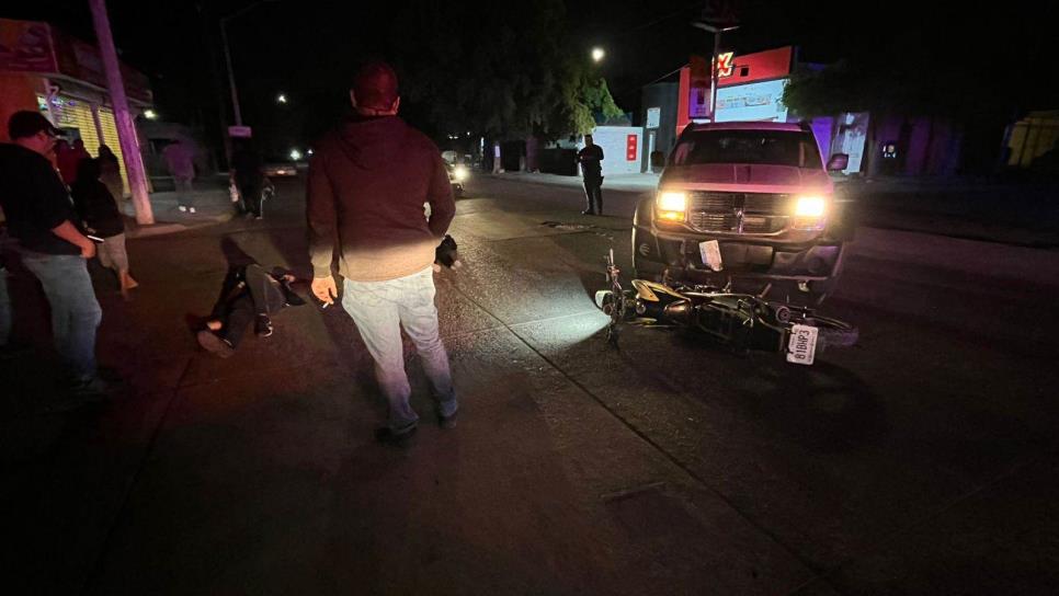 Tres motociclistas lesionados en accidentes en Los Mochis por no respetar sus altos