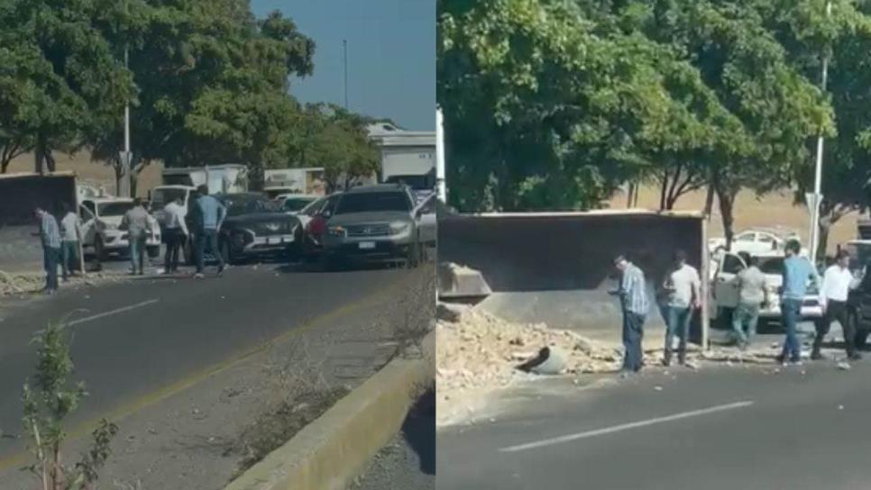 Chofer de góndola se queda sin frenos y choca varios vehículos frente a La Primavera en Culiacán