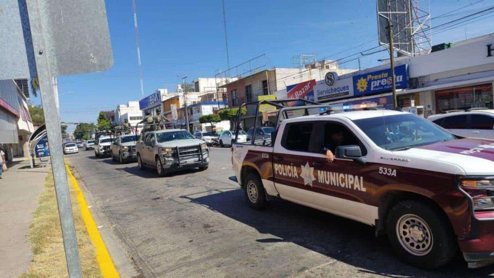 ¿Regreso a Los Mochis? Así se mira el convoy de Marinos, Guardia Nacional y Estatales por las calles