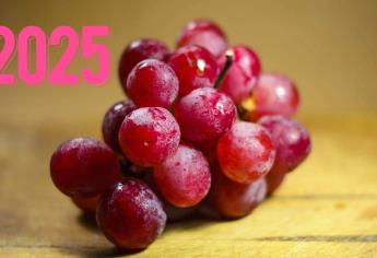 Año Nuevo 2025 ¿A qué hora se comen las uvas y cómo pedir los deseos?