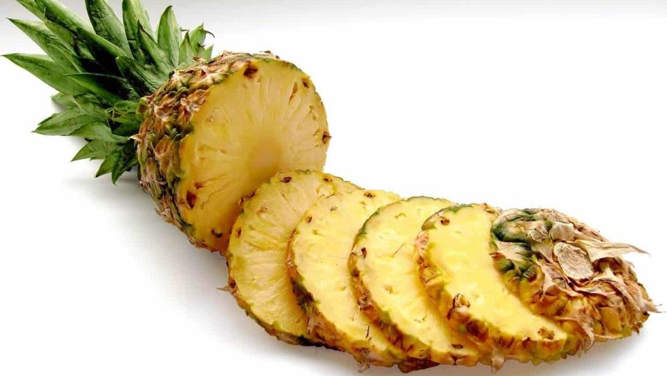 Conoce los 4 beneficios de incluir piña en tu cena