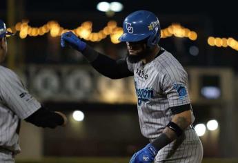 Yaquis se impone 2-1 ante Naranjeros y se lleva el primer juego de la serie