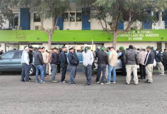 Trabajadores sindicalizados de JAPAMA se manifiestan por adeudos en Ahome