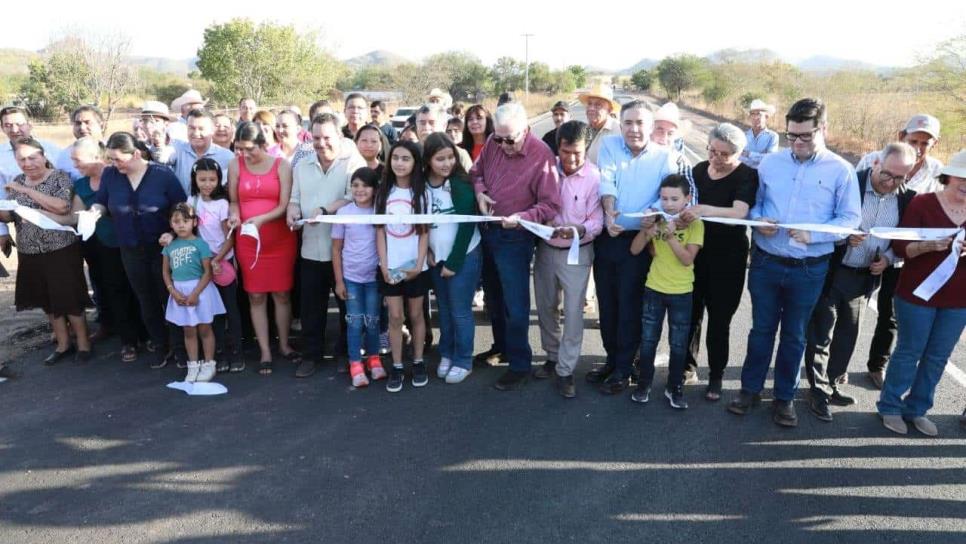 Inicia Rocha el 2025 con la inauguración de otra carretera para comunidades rurales