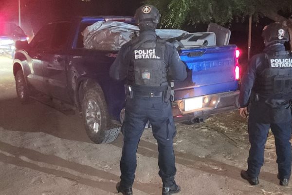 Grupo Élite de la Policía Estatal recupera camioneta robada en Mocorito