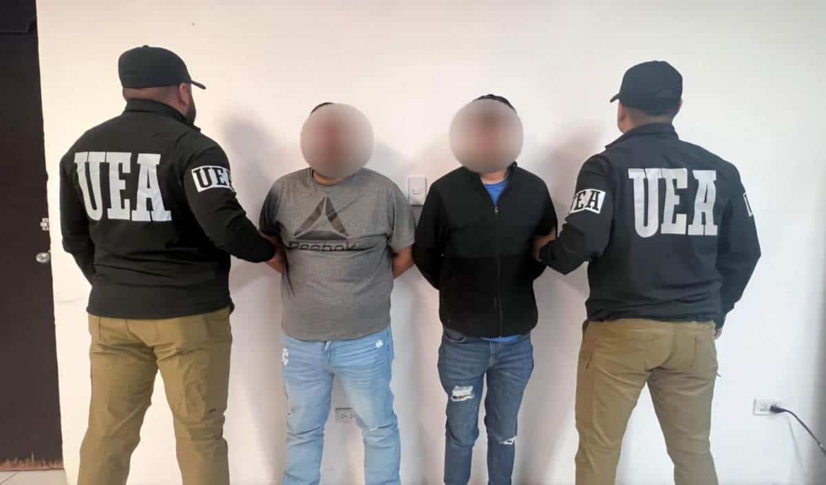 UEA detiene en Culiacán a dos hombres vinculados al secuestro de una mujer en colonia Nueva Galicia