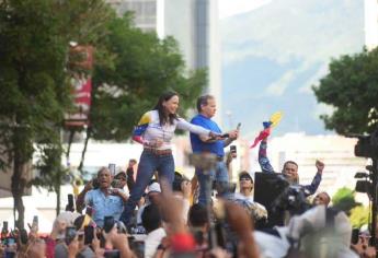 María Corina Machado, líder opositora en Venezuela, reaparece tras haber sido detenida