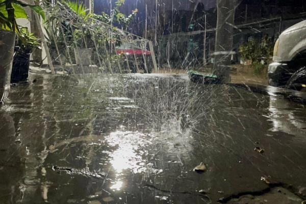 Madrugan lluvias de la segunda Tormenta Invernal a Mazatlán 