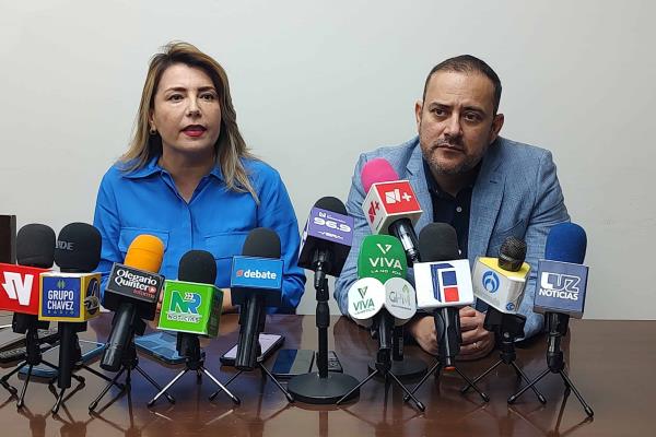 Debe haber una investigación quirúrgica contra el gobierno de Quirino por deuda ante el SAT: Roxana Rubio