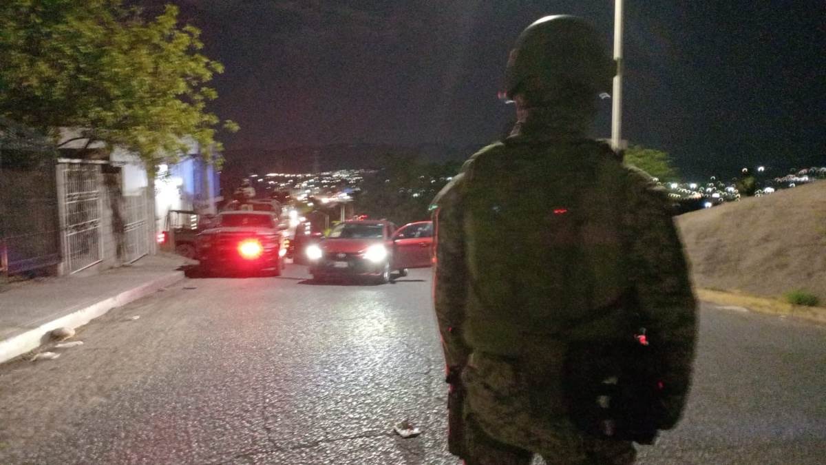 Sujetos armados dejan un carro baleado y despojan un vehículo en colonia Progreso de Culiacán