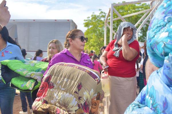 Ante bajas temperaturas, El Fuerte inicia campaña Juntos cobijemos a una familia 