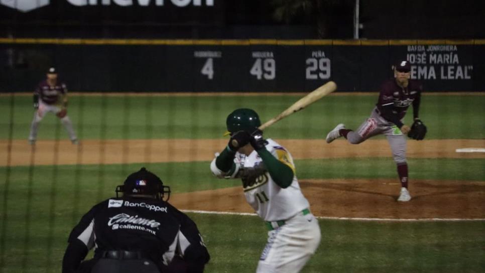 Tomateros de Culiacán se lleva emocionante tercer juego y se ponen adelante en la serie semifinal de la LMP