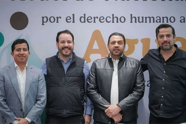 Autoridades reciben propuestas para el Foro de participación del Acuerdo Nacional por el Derecho Humano al Agua y la Sustentabilidad Autoridades reciben propuestas para el Foro de participación del Acuerdo Nacional por el Derecho Humano al Agua y la Sustentabilidad