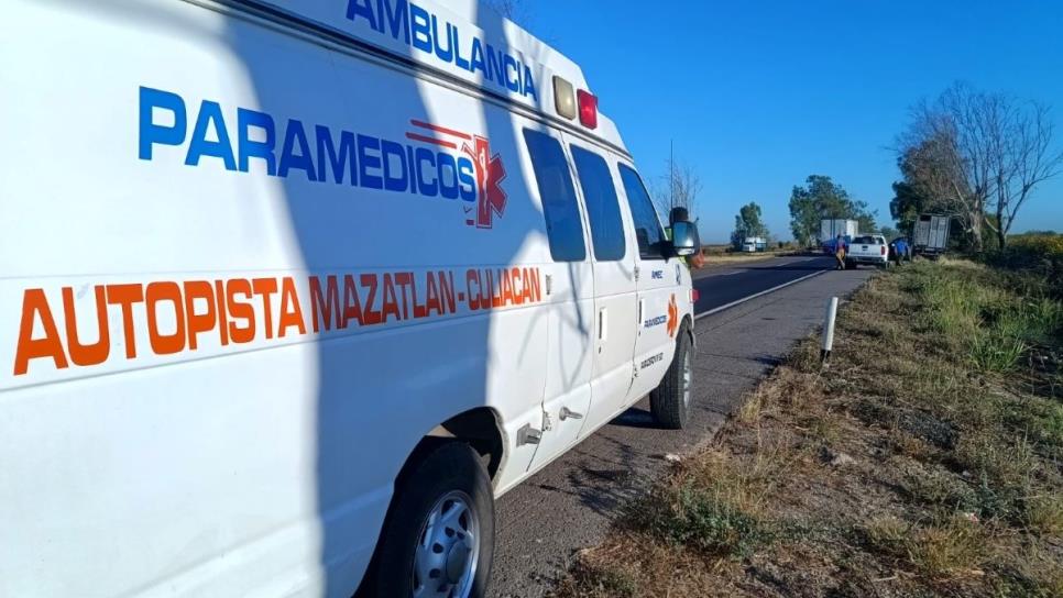 Volcadura en la Maxipista por La Cruz de Elota deja a una persona muerta y un lesionado