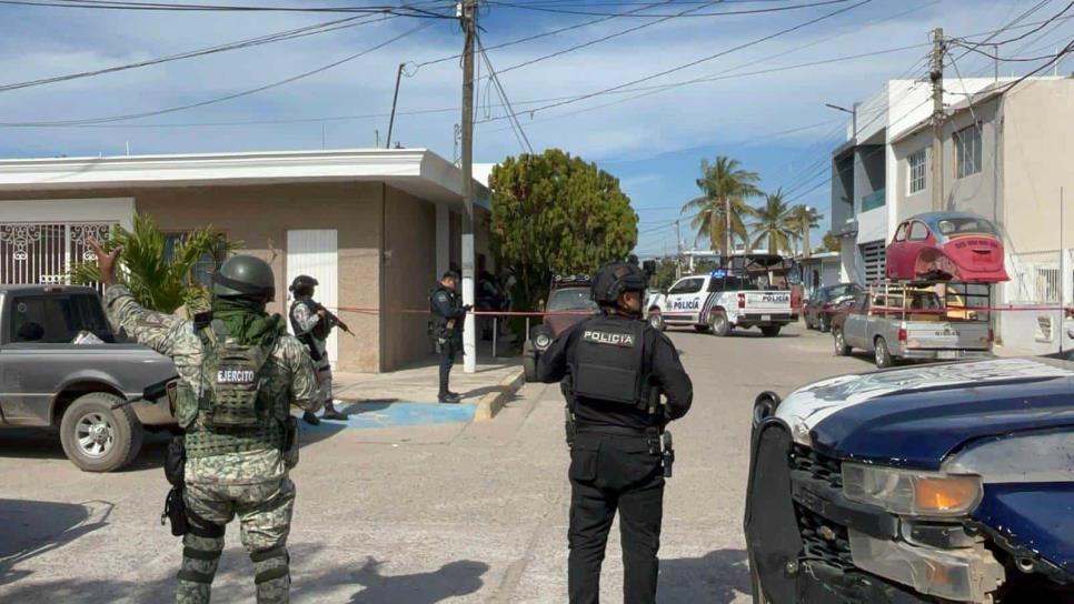 Atacan a balazos varios domicilios en distintos sectores de Mazatlán; reportan un muerto