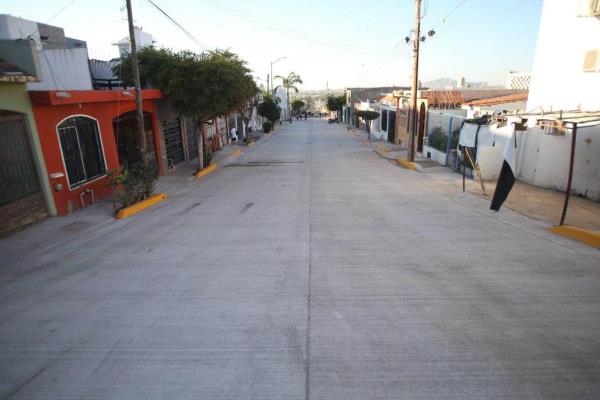 Avanza el programa ´Mazatlán en Marcha´: Lomas de San Jorge estrena pavimentación y red hidrosanitaria