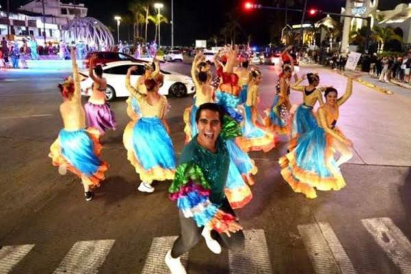 Carnaval de Mazatlán 2025:¿Cuándo es la pega de calcas, dónde y a qué horas?