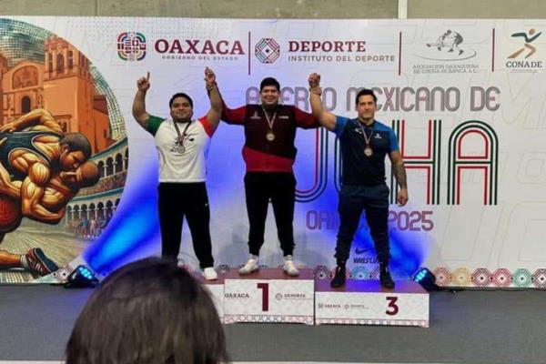 Sinaloenses Paúl Morales y David Morales logran medalla de oro en Luchas Asociadas
