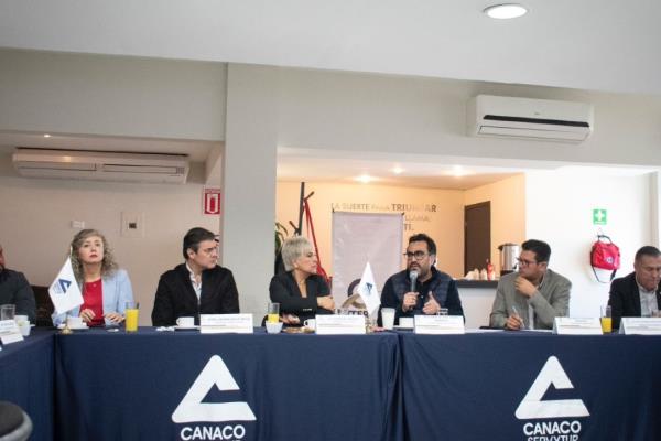 Juan de Dios Gámez se reúne con empresarios de Culiacán para impulsar la reactivación económica