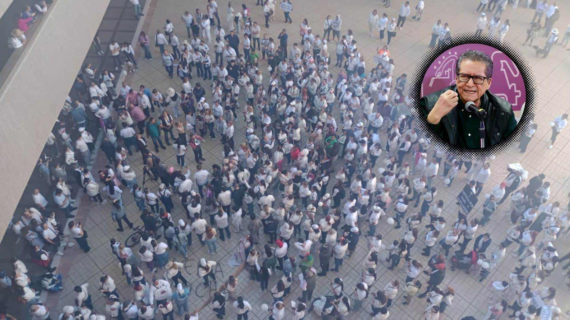 FOTO: Manifestación en Palacio de Culiacán.
