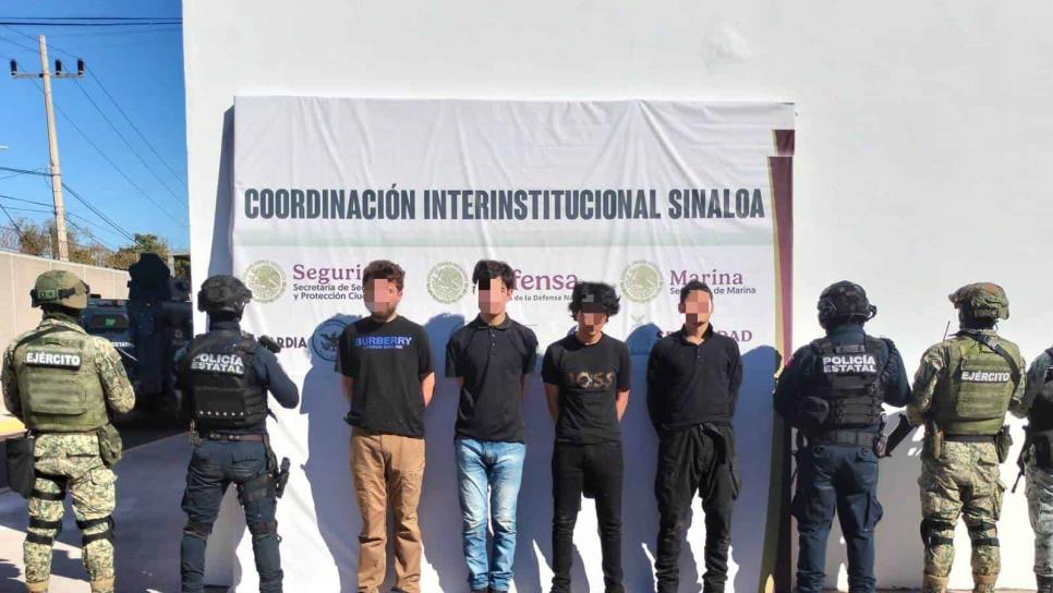 Los 4 detenidos en La Costerita traían uniformes tácticos y rifles de asalto