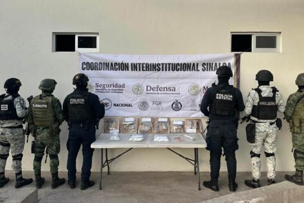 Esculcan Penal de Aguaruto y encuentran armas, cartuchos, droga, picahielos y dinero en efectivo