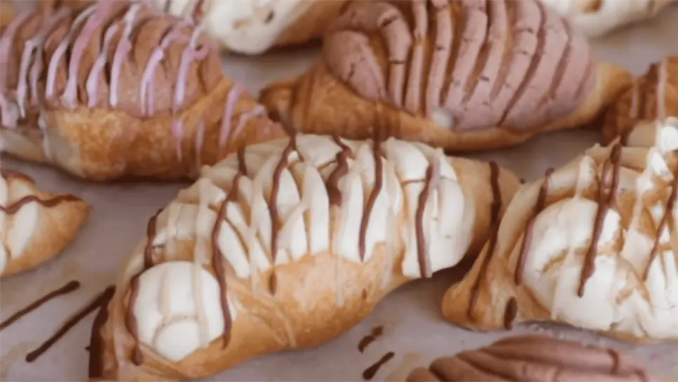 La croncha fusiona el cuerpo del croissant y la capa de la concha. (FOTO: FoodBeast).