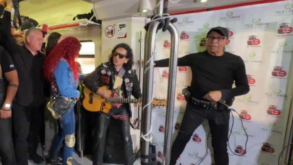 El TRI sorprende a usuarios del Tren Suburbano al ofrecer un mini concierto | VIDEO