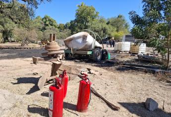 Explota cisterna cargada con mil litros de diésel en Ahome