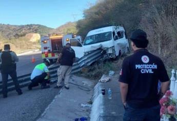 Fuerte accidente en la Mazatlán-Durango deja a dos lesionados, uno de gravedad