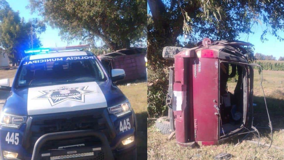 Joven vuelca en la 100 frente a la sindicatura de Batamote en Guasave