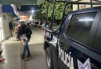 Atacan a balazos a un joven y muere en el trayecto al hospital de Pueblos Unidos en Culiacán