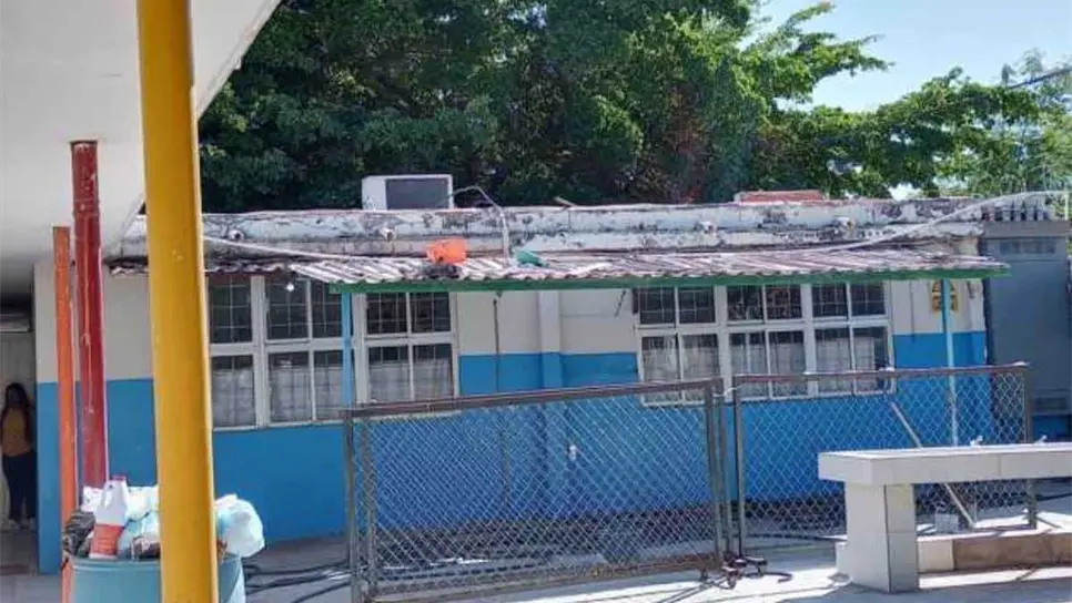 FOTO: Kinder de Quilá suspende clases por plaga de pulgas en sus instalaciones