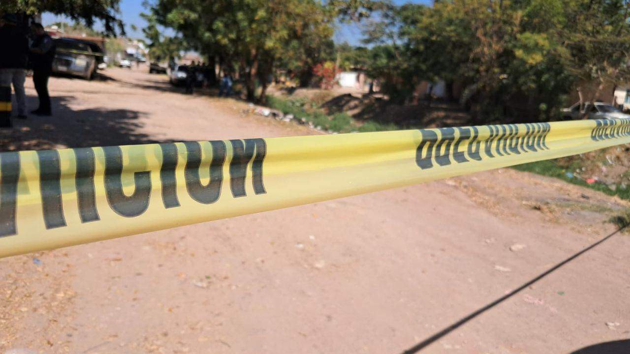 Las autoridades comentaron que el hallazgo se hizo por los mismos vecinos que caminaban por el canal