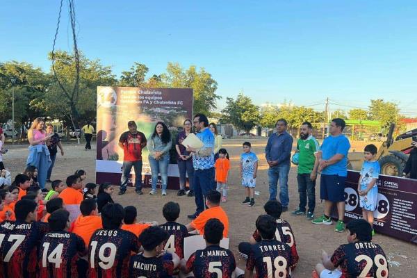 Gámez Mendívil arranca construcción de cancha deportiva y pavimentación de calles en Chulavista
