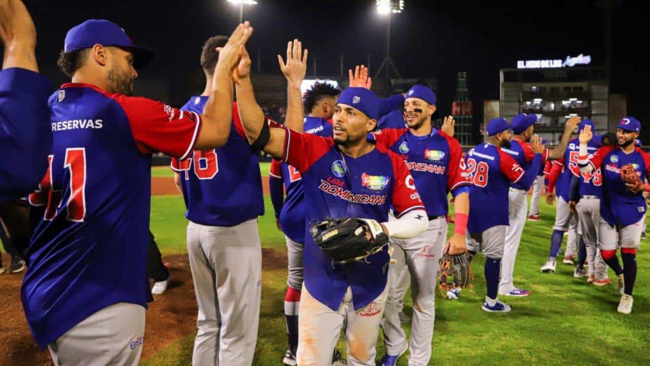 Los Leones del Escogido es el quinto equipo dominicano que se corona como campeón de la Serie del Caribe en territorio mexicano